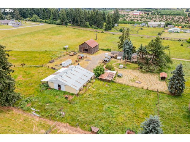 22560 S BEAVERCREEK Rd, Beavercreek, OR 97004