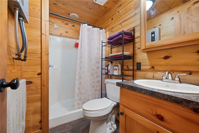 507 S Terry St, Rockport, TX 78382