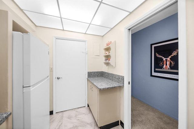 3233 NE 34th Street 718, Fort Lauderdale, FL 33308