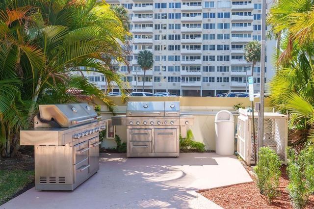 3233 NE 34th Street 718, Fort Lauderdale, FL 33308