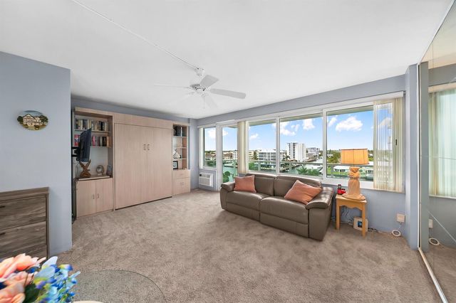 3233 NE 34th Street 718, Fort Lauderdale, FL 33308