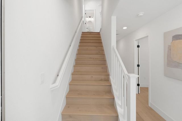 2815 Crusader Street, Alameda, CA 94501