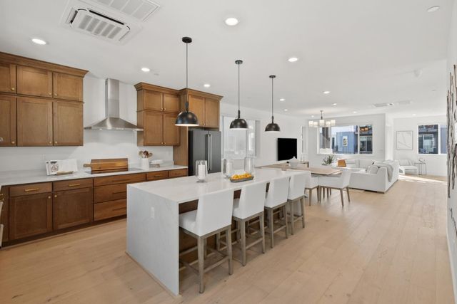 2815 Crusader Street, Alameda, CA 94501