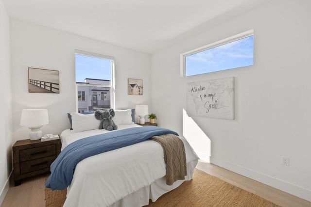 2815 Crusader Street, Alameda, CA 94501
