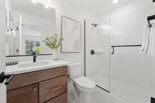 2815 Crusader Street, Alameda, CA 94501