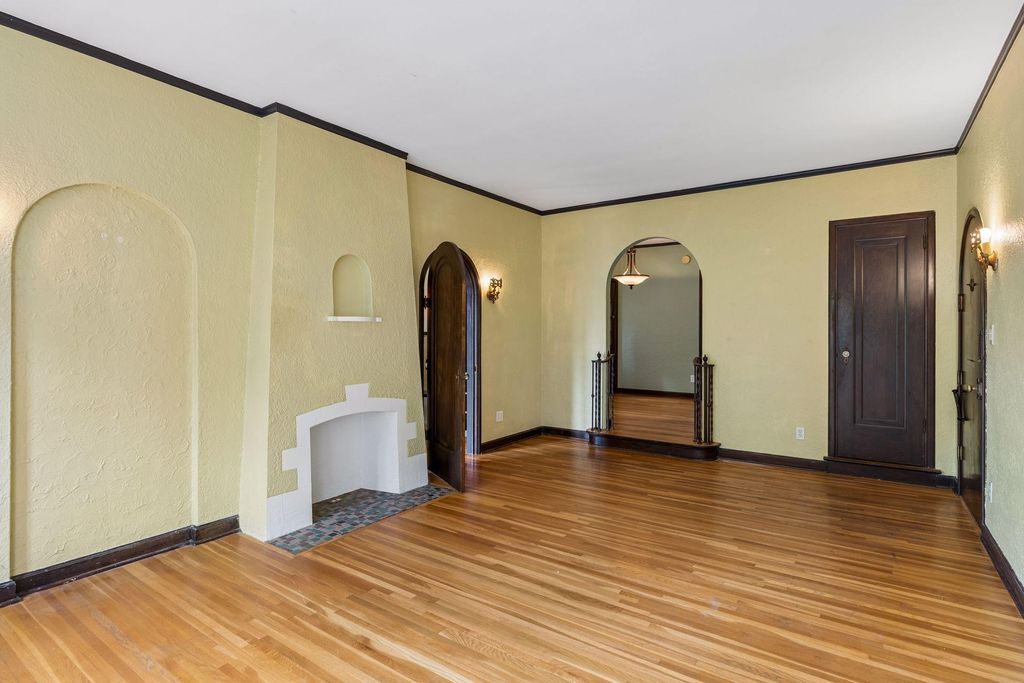 3948 1st Avenue S 201, Minneapolis, MN 55409 — photo 5