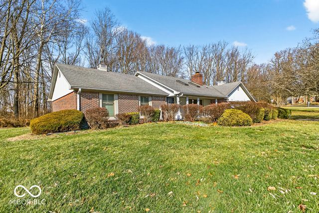 1952 Skyline Drive, Greenwood, IN 46143