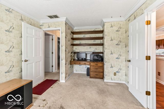 1952 Skyline Drive, Greenwood, IN 46143