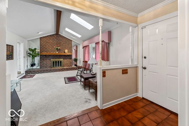 1952 Skyline Drive, Greenwood, IN 46143