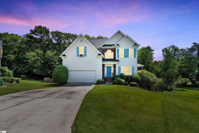 108 Sandtrap Court, Greenville, SC 29609