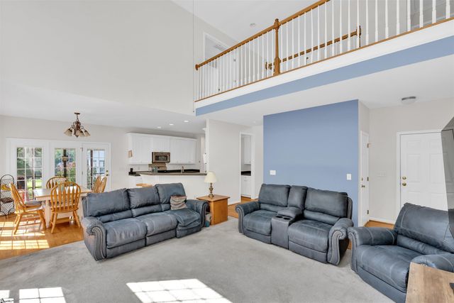108 Sandtrap Court, Greenville, SC 29609