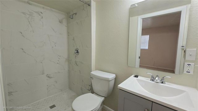 719 WYMAN COURT 719 B, Orlando, FL 32809