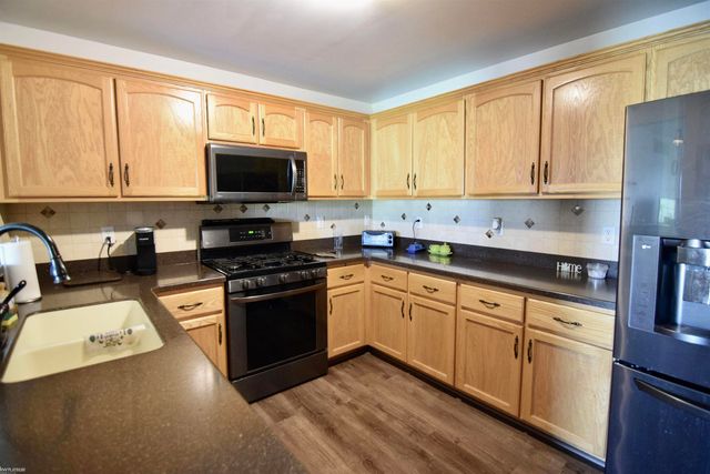 28781 Berwick Court, Chesterfield, MI 48047