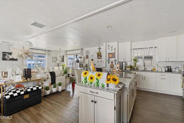 1001 W Lambert 180, La Habra, CA 90631