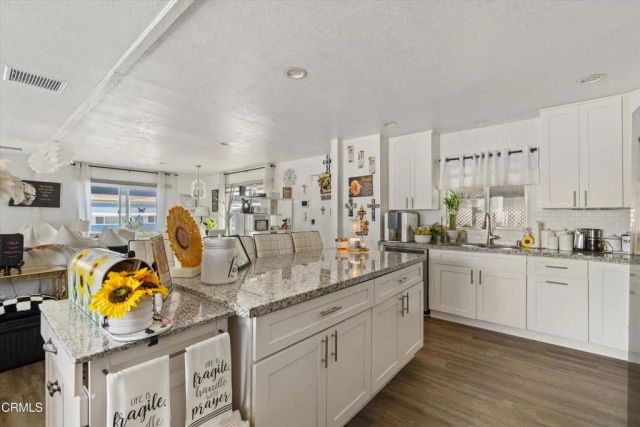 1001 W Lambert 180, La Habra, CA 90631