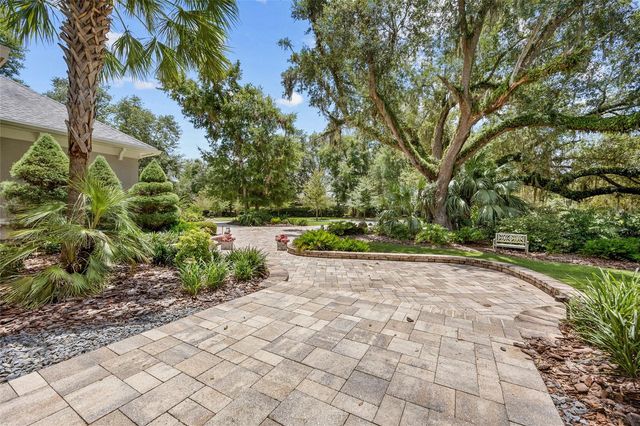11372 SW 30TH AVENUE, Gainesville, FL 32608