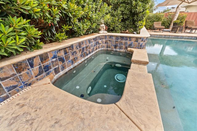 4812 W Wren Avenue, Visalia, CA 93291