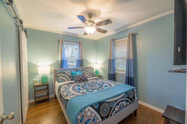 1547 Hummingbird Lane, Possum Kingdom Lake, TX 76449