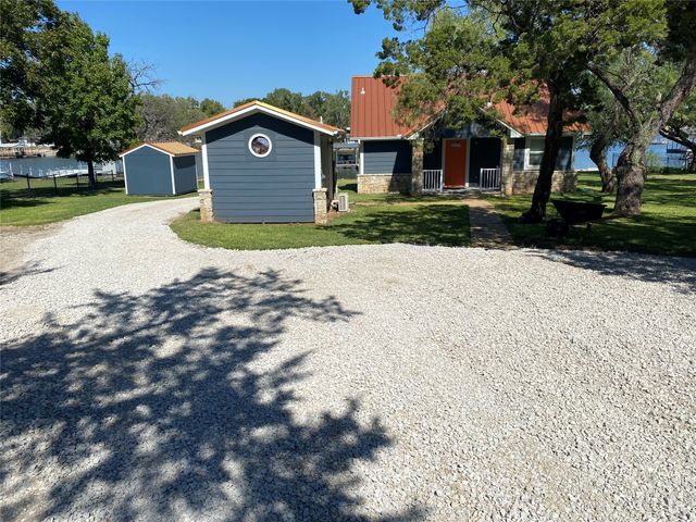 1547 Hummingbird Lane, Possum Kingdom Lake, TX 76449