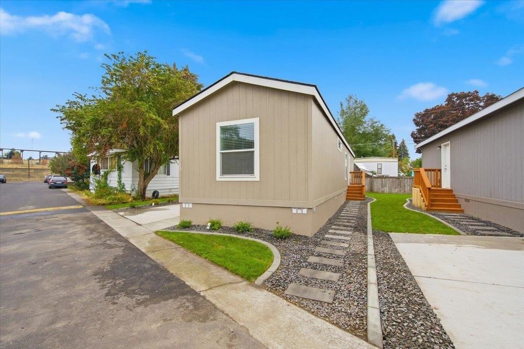 11920 E Mansfield Ave, Spokane Valley, WA 99206 photo 3
