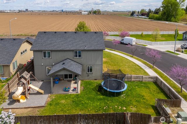 800 S Hamilton Road, Moses Lake, WA 98837
