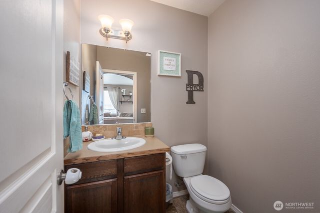 800 S Hamilton Road, Moses Lake, WA 98837
