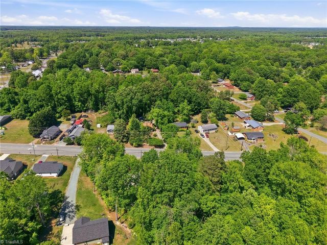 610 Burlington Avenue, Gibsonville, NC 27249