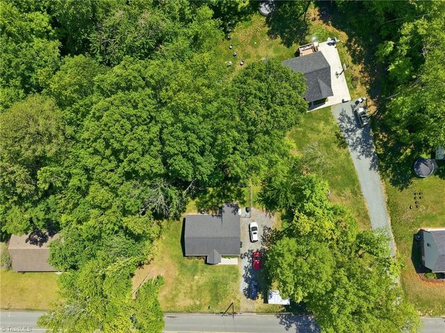 610 Burlington Avenue, Gibsonville, NC 27249