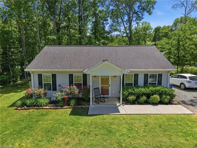 610 Burlington Avenue, Gibsonville, NC 27249