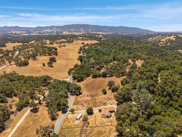 6839 Fricot City Rd, San Andreas, CA 95249