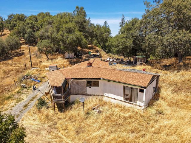 6839 Fricot City Rd, San Andreas, CA 95249