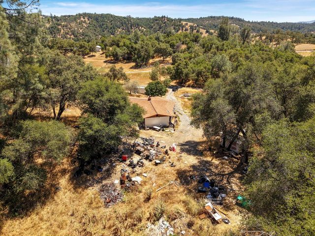 6839 Fricot City Rd, San Andreas, CA 95249