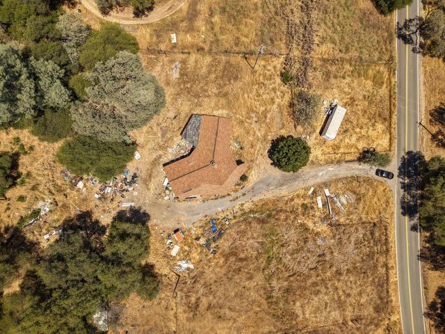 6839 Fricot City Rd, San Andreas, CA 95249