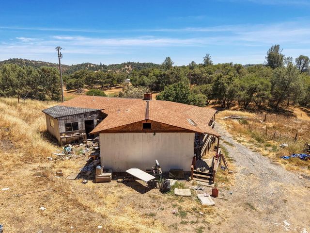 6839 Fricot City Rd, San Andreas, CA 95249