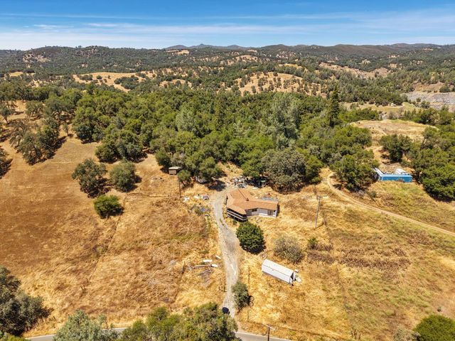 6839 Fricot City Rd, San Andreas, CA 95249