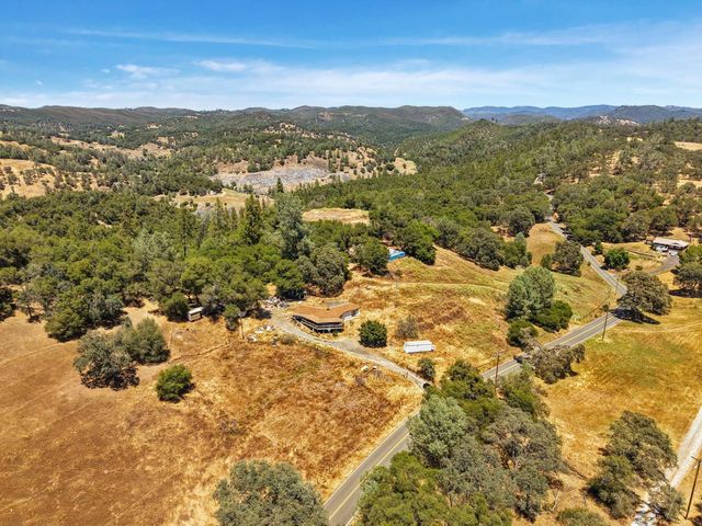 6839 Fricot City Rd, San Andreas, CA 95249
