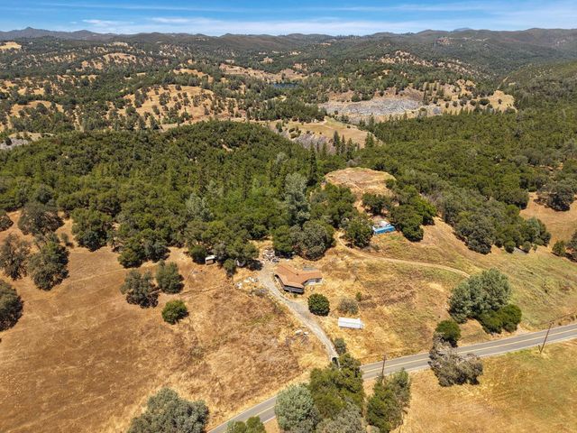 6839 Fricot City Rd, San Andreas, CA 95249
