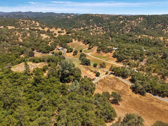 6839 Fricot City Rd, San Andreas, CA 95249