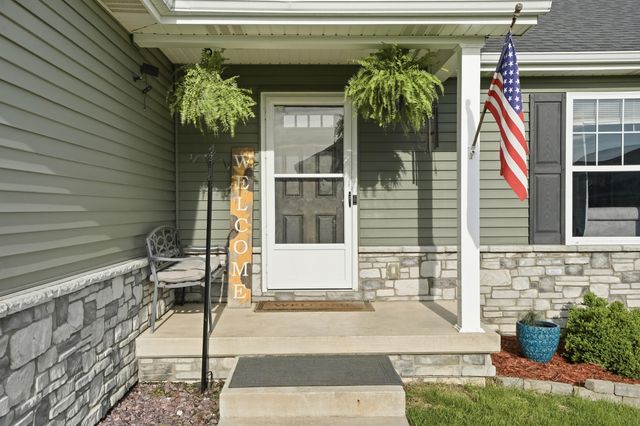 18389 Peggy Sue Drive, Lowell, IN 46356