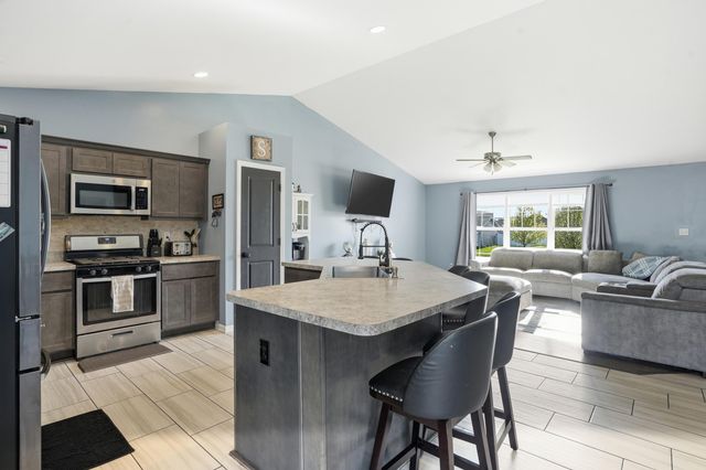 18389 Peggy Sue Drive, Lowell, IN 46356