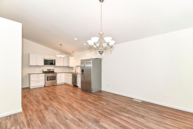 38811 91st STREET, Burlington, WI 53105