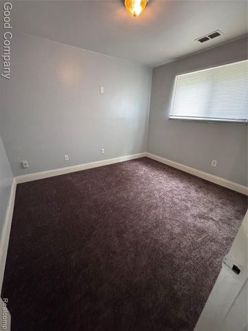 15497 Dixie, Redford, MI 48239