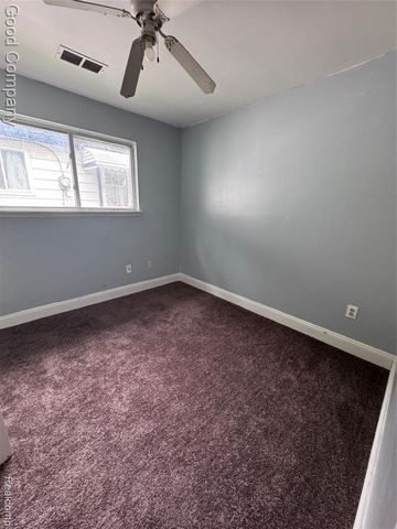 15497 Dixie, Redford, MI 48239