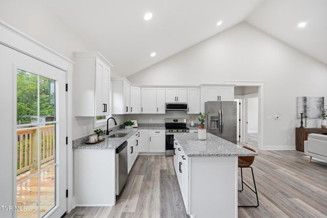 123 Elbert Way, Bristol, VA 24201