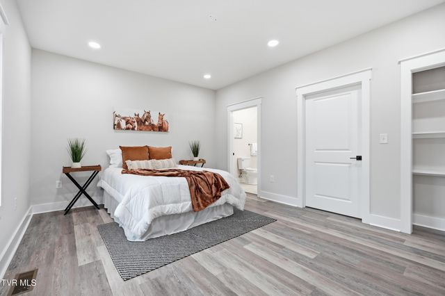 123 Elbert Way, Bristol, VA 24201