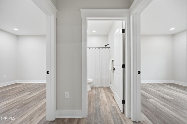 123 Elbert Way, Bristol, VA 24201