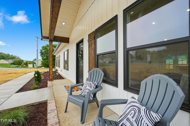 123 Elbert Way, Bristol, VA 24201