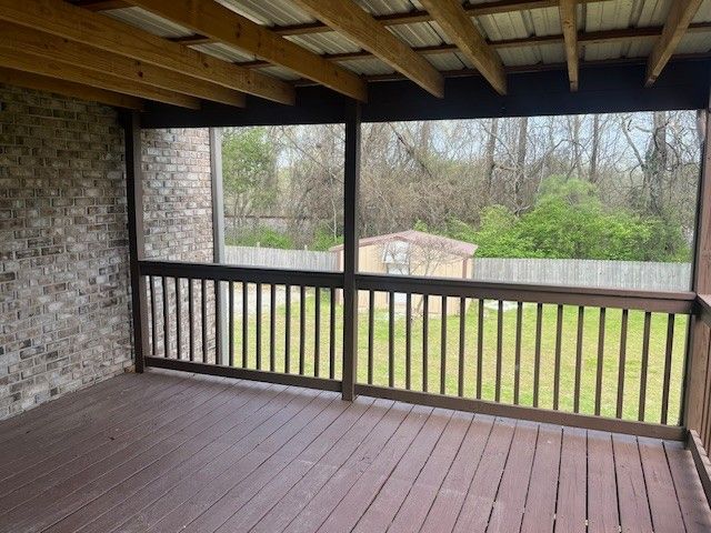 1180 White Dr, Lewisburg, TN 37091