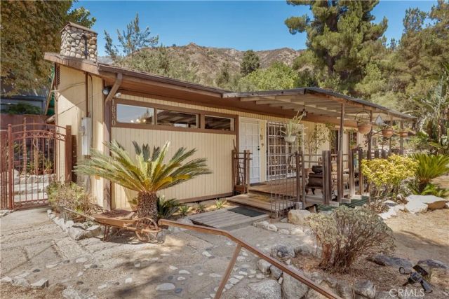 1830 Pasadena Glen Road, Pasadena, CA 91107