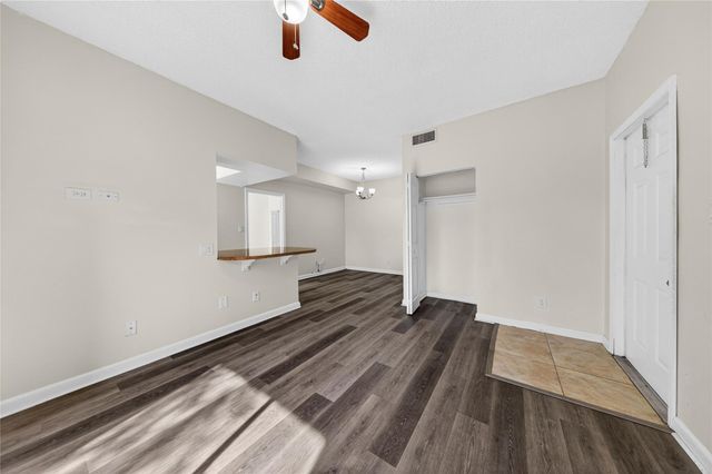 641 Cypress Lake Blvd E18, Pompano Beach, FL 33064